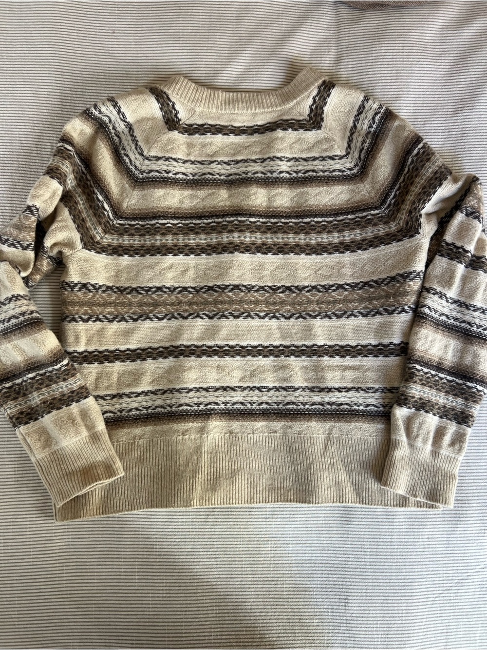 Faherty Fairisle Cardigan - Picture 2 of 6